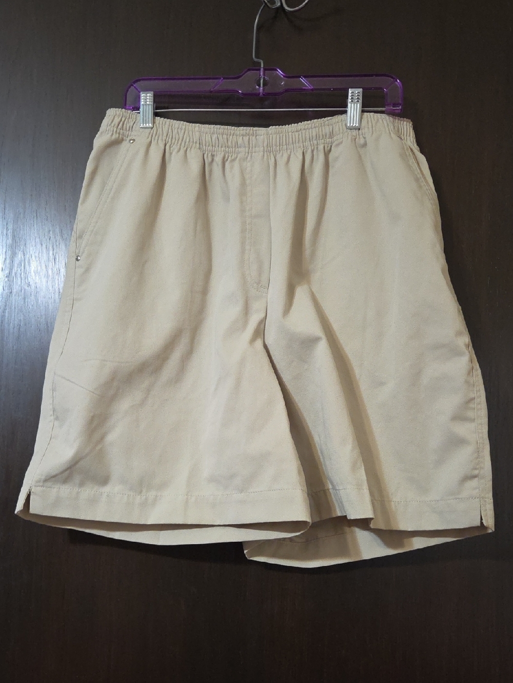 Studio Works Woman cream Shorts 16W